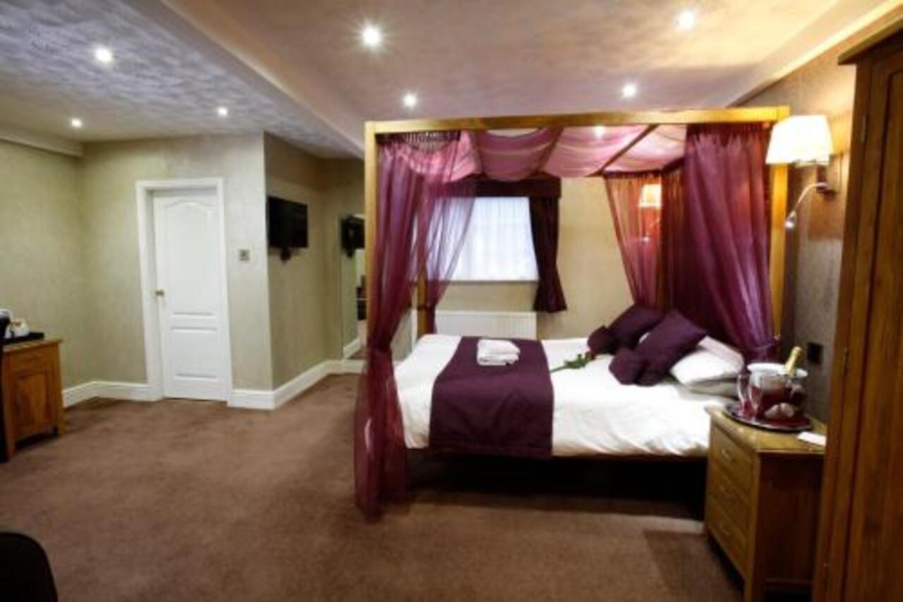 Bury Ramsbottom Old Mill Hotel And Leisure Club Zewnętrze zdjęcie
